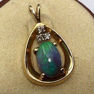 14K Opal Diamond Pendant 3.3 Gms 1”